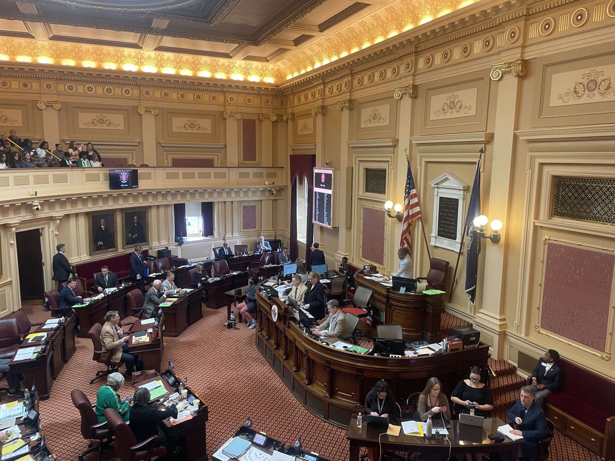 Virginia Senate advances constitutional amendments